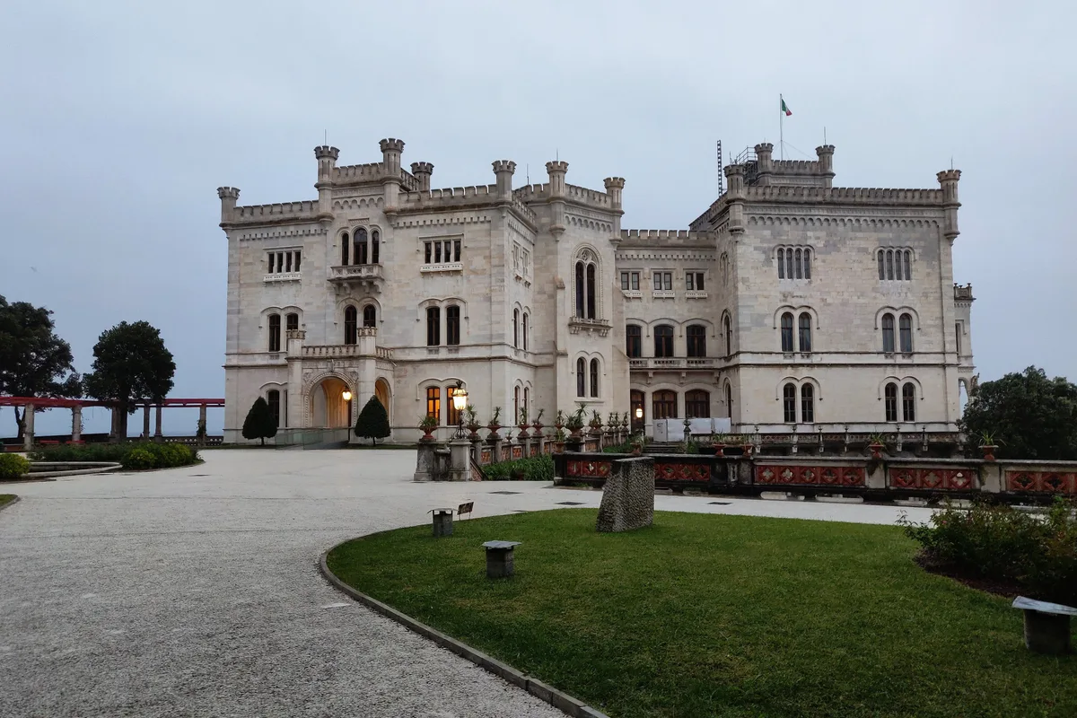 Trieste 2