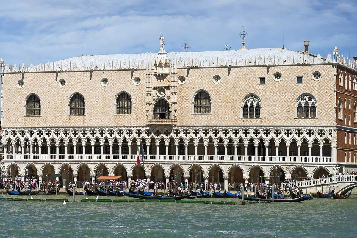 Piazza San Marco 2